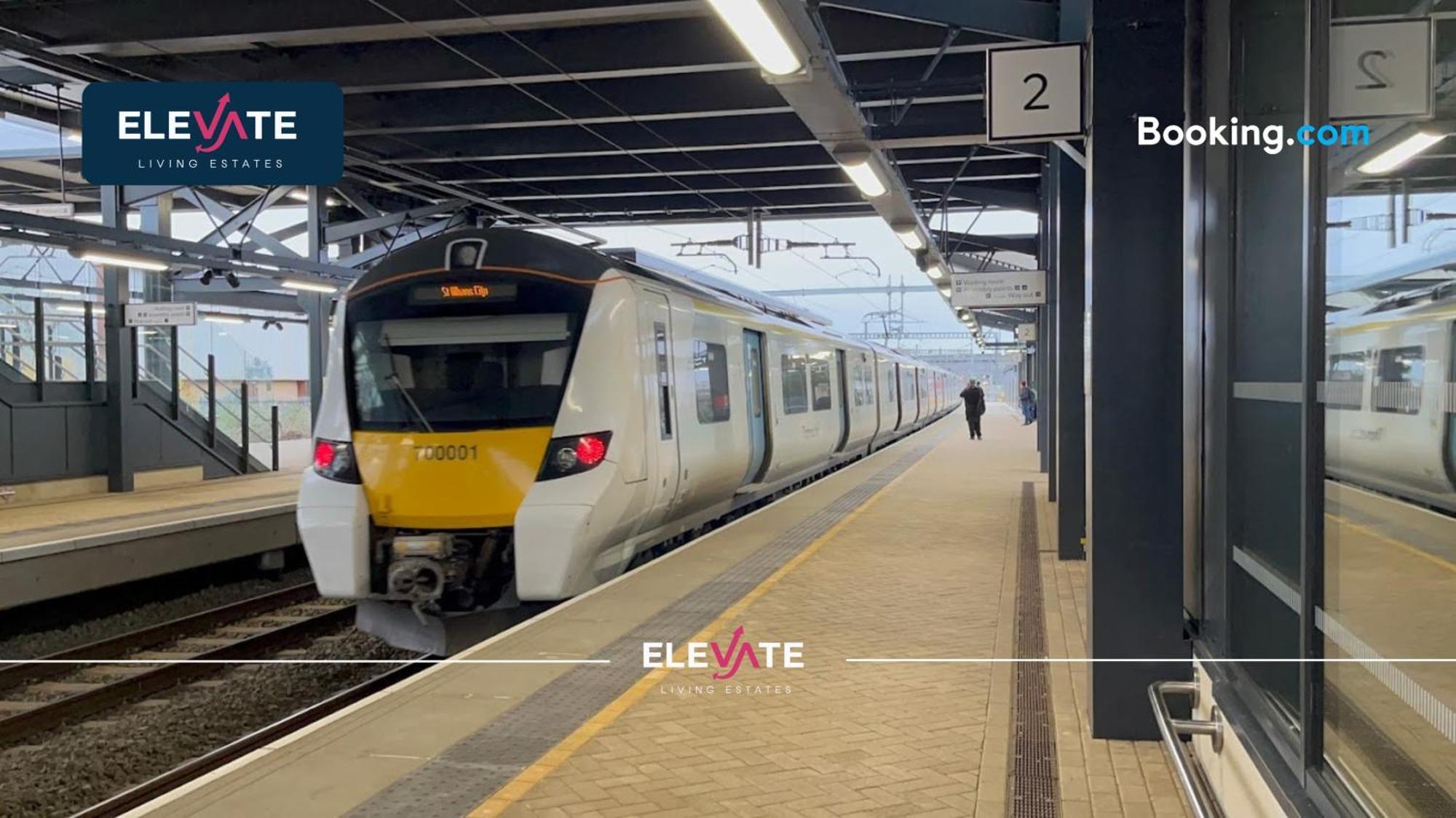 Last-minute Specials L Modern House L Wembley Stadium Location, Free Parking, 5 Min To Brent Cross West Station, Sleeps Up To 6 L Elevate Living Estates Short Lets Cricklewood & Brent Cross Apartment *