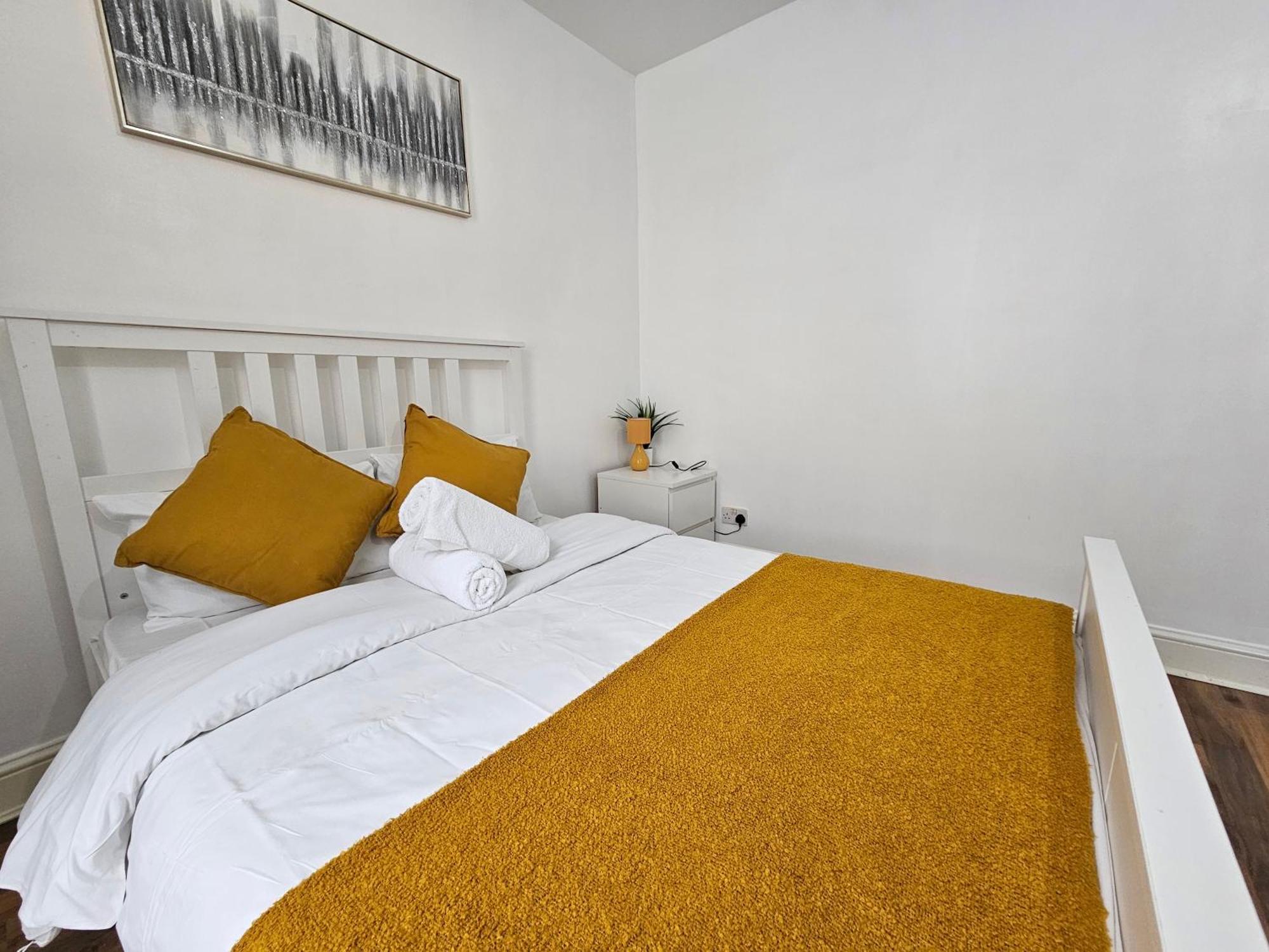 Apartment Aldgate *
