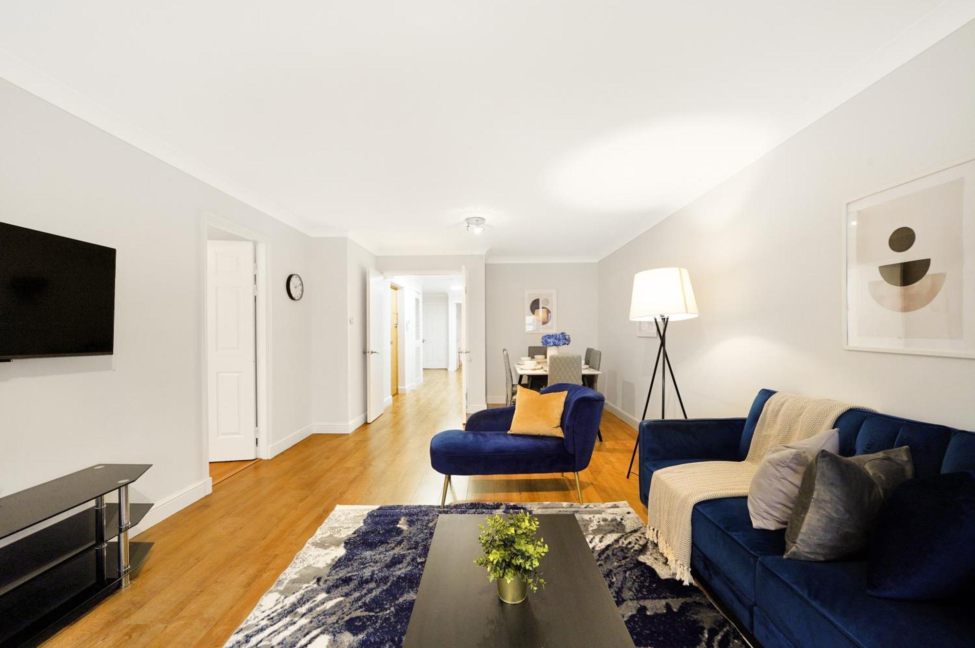 Apartment Luxury 3-bed With Private Garden En-suites & Underground Parking Prime Nw6 Location *
