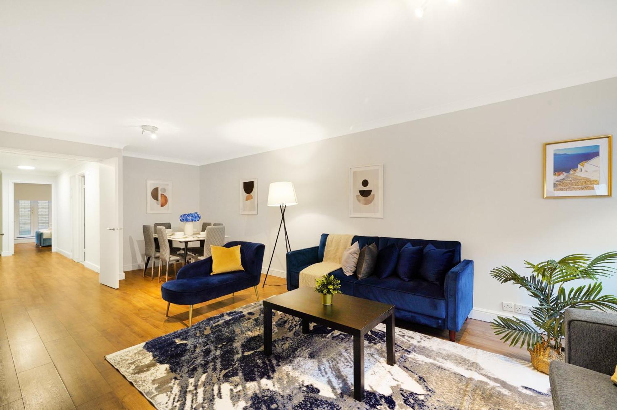 Apartment Luxury 3-bed With Private Garden En-suites & Underground Parking Prime Nw6 Location *