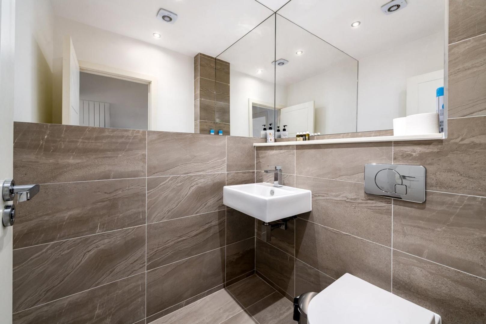 Apartment Guestready - A Stylish Haven In London