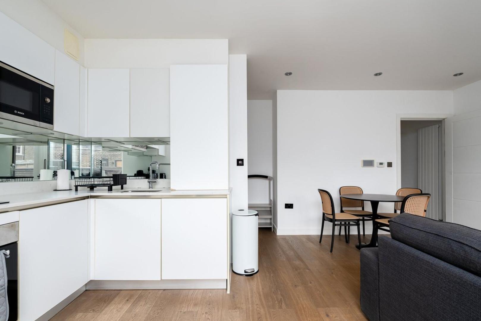 Guestready - A Stylish Haven In London