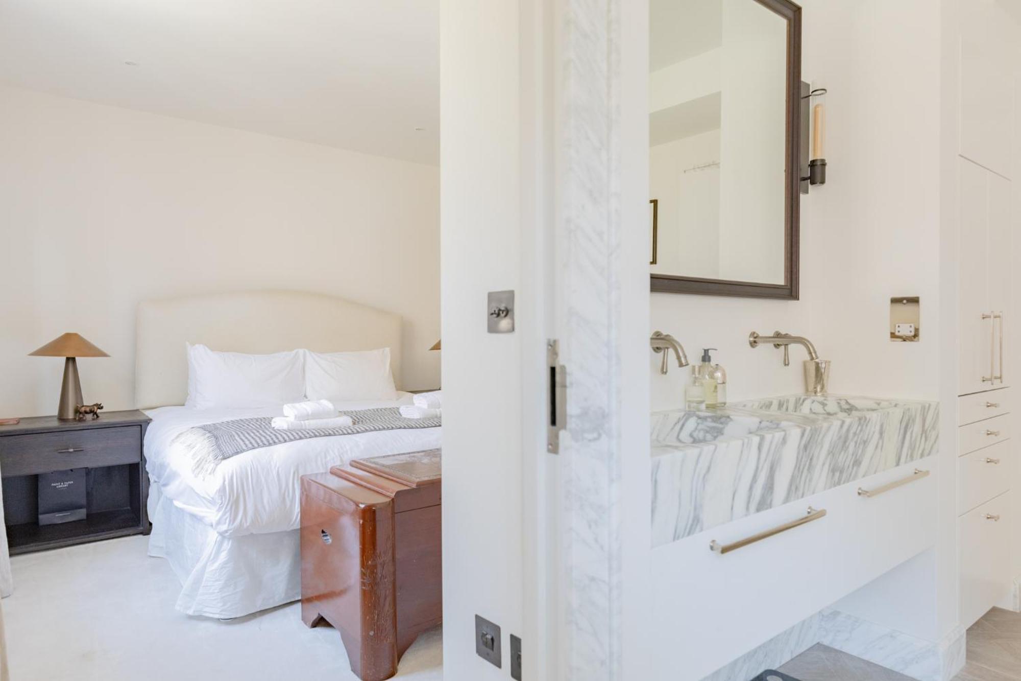 Impeccably Curated 2bd South East
