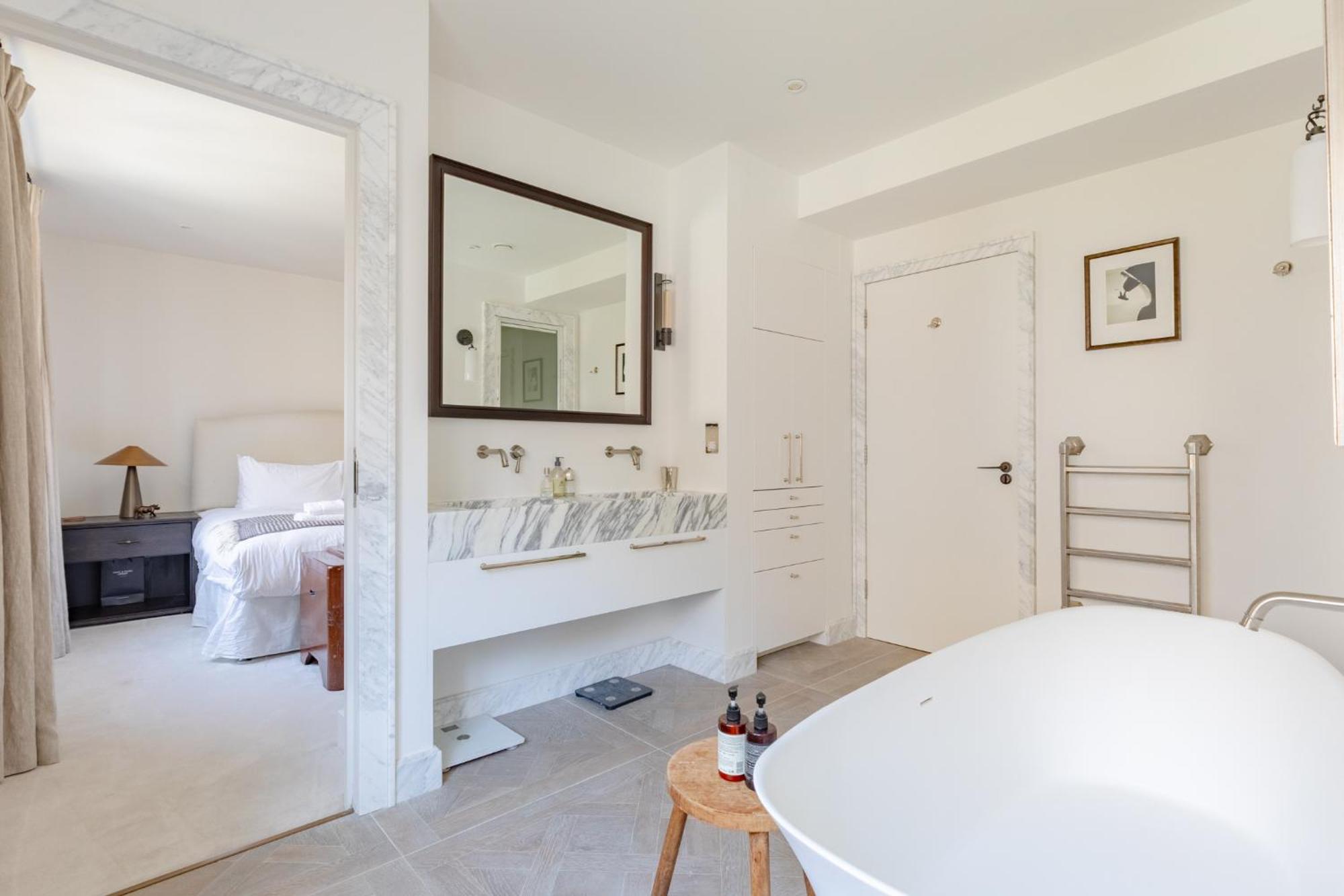 Impeccably Curated 2bd South East Holiday home