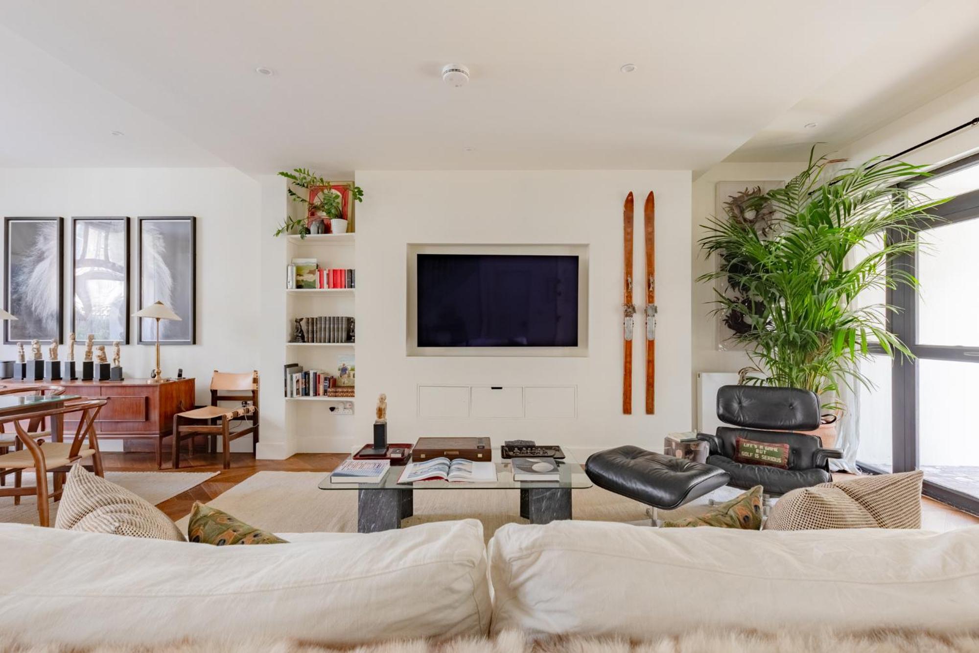 Impeccably Curated 2bd South East London