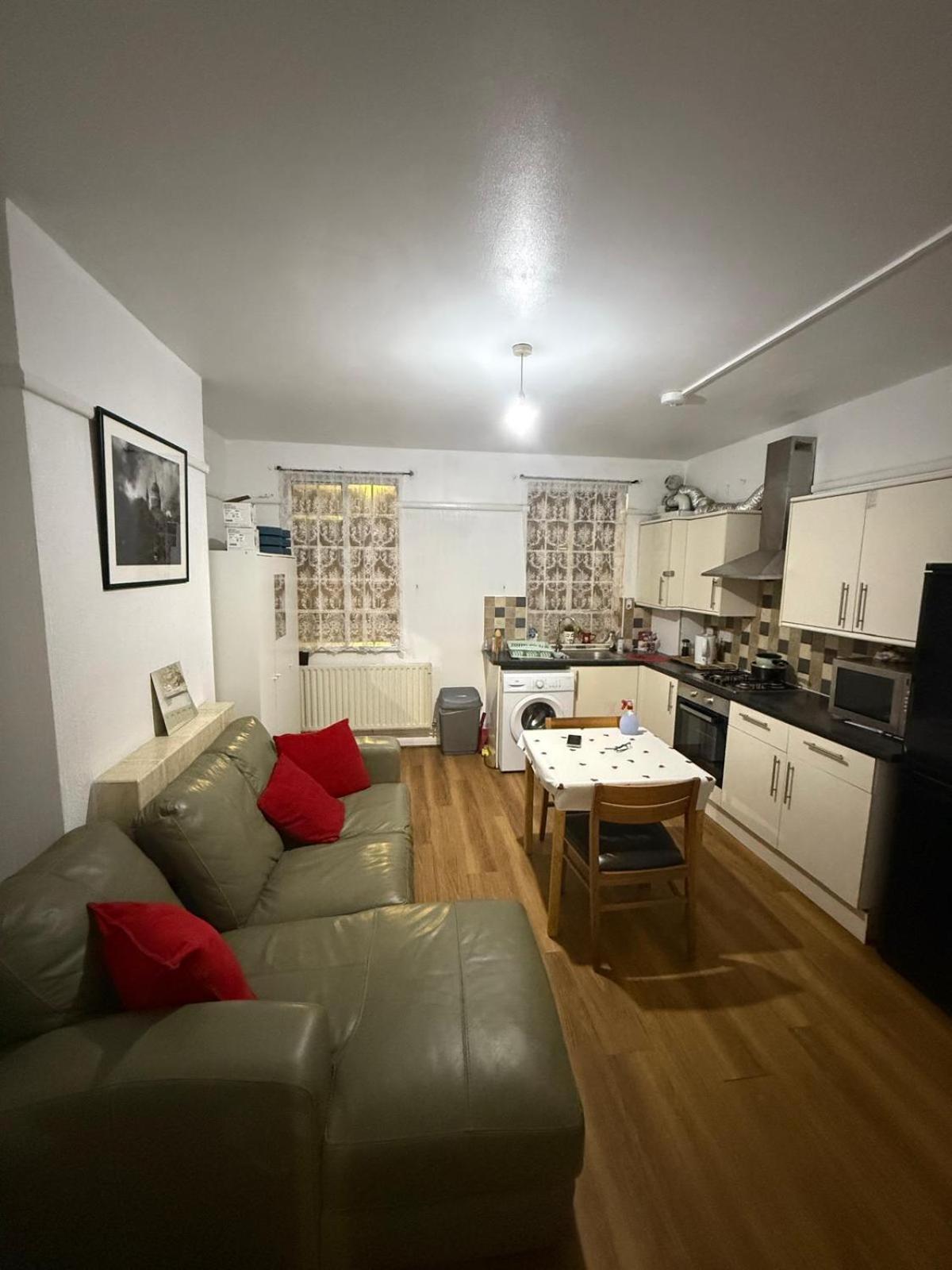 Britannia Stockwell - 13 Min To Oxford Circus London