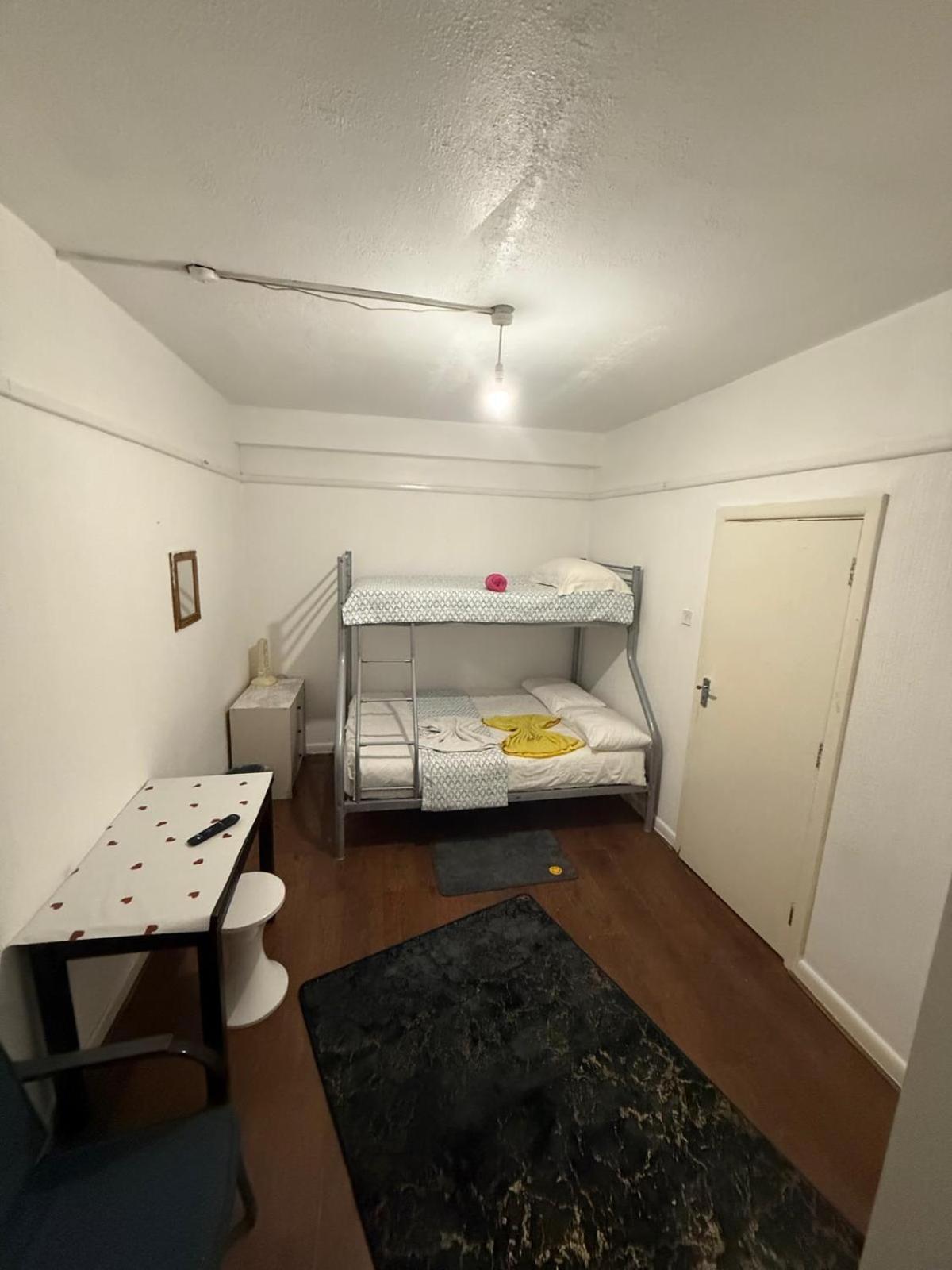 Britannia Stockwell - 13 Min To Oxford Circus Homestay London