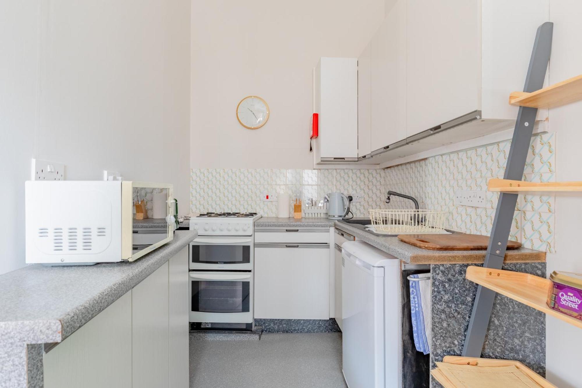 Apartment Vintage 1bd Flat 5 Mins From Earls Court Station London