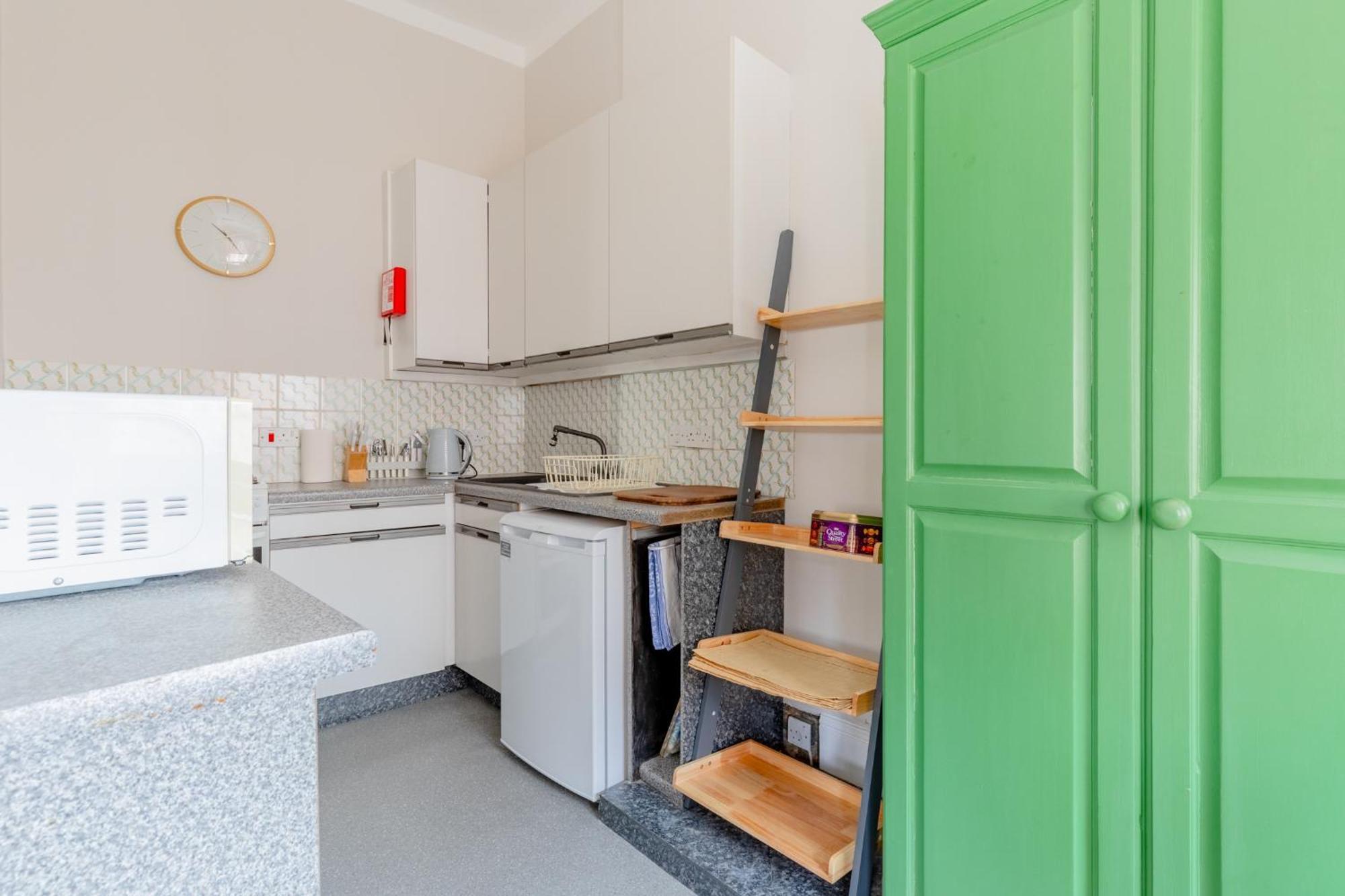 Apartment Vintage 1bd Flat 5 Mins From Earls Court Station