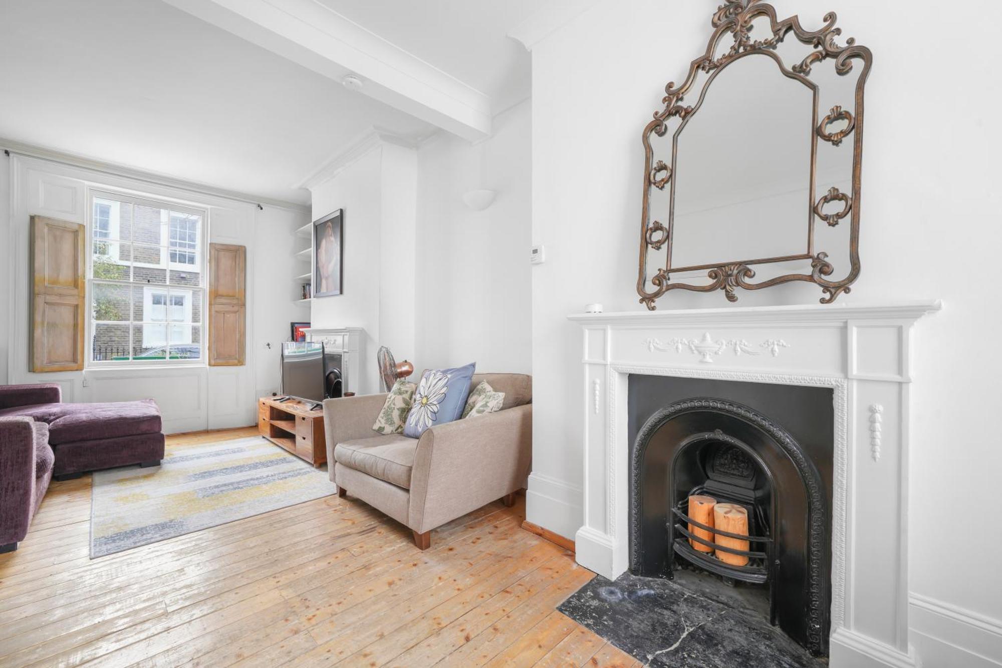 5 Bedroom House - 2 To 8 People London