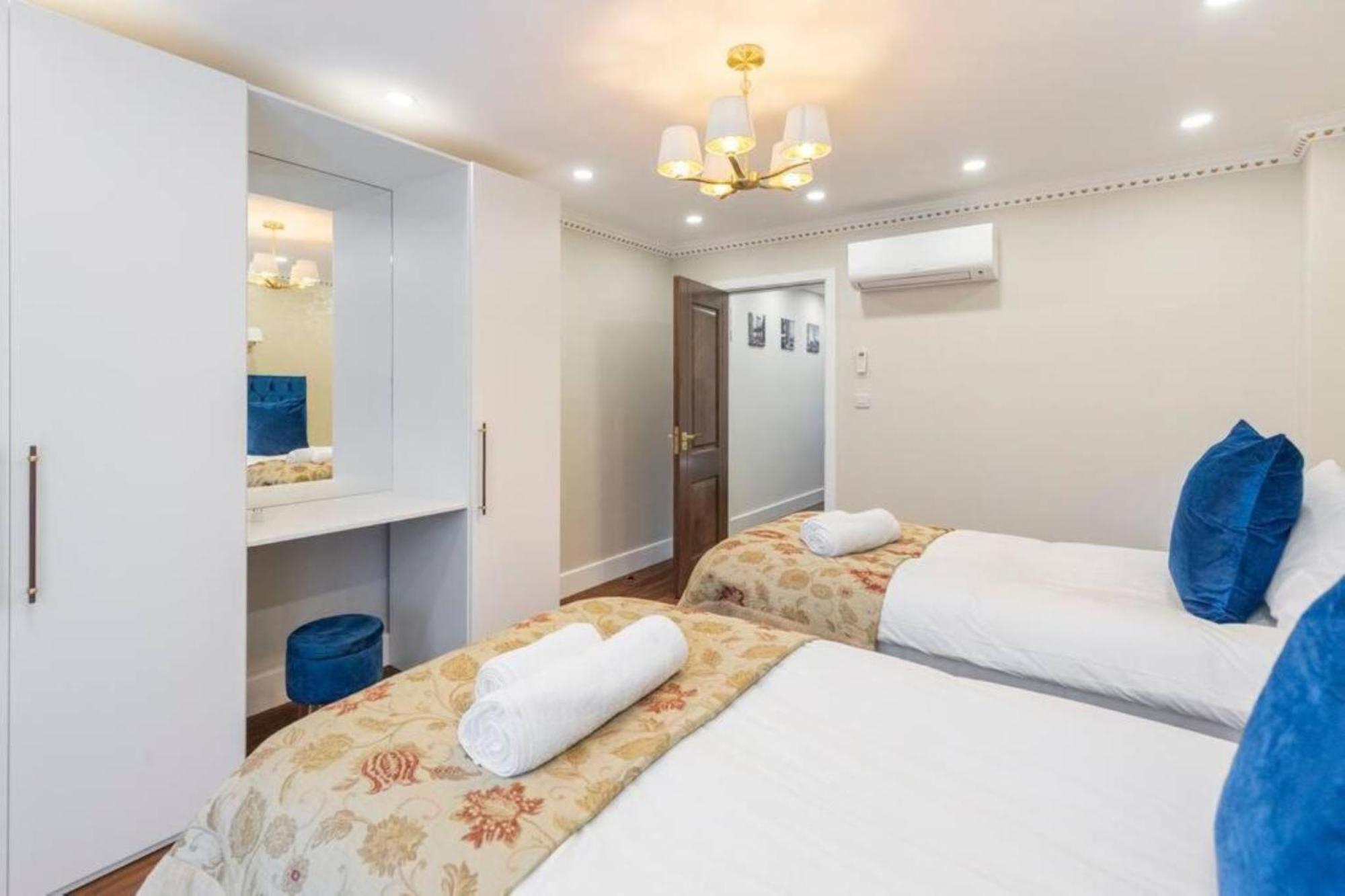 Metro Majesty 5-bedroom Gem In South Tottenham Leilighet London