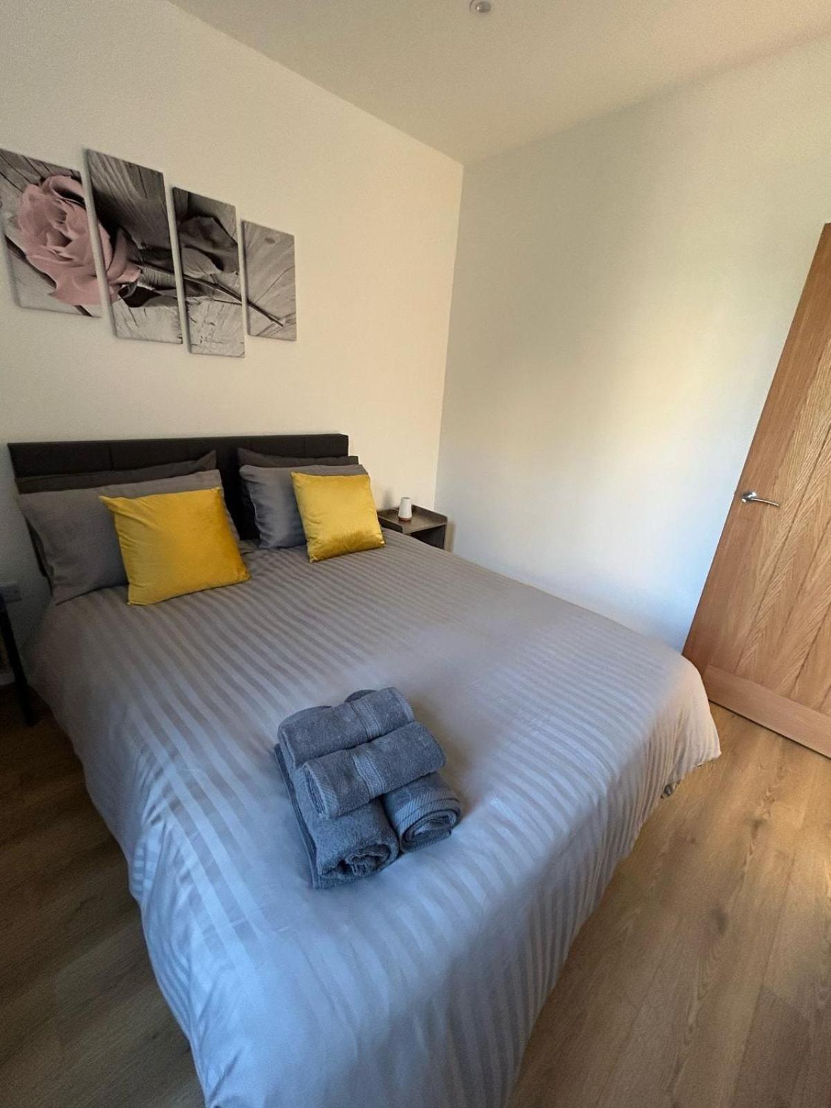 Apartment 2 Bedroom Flat Pimlico London