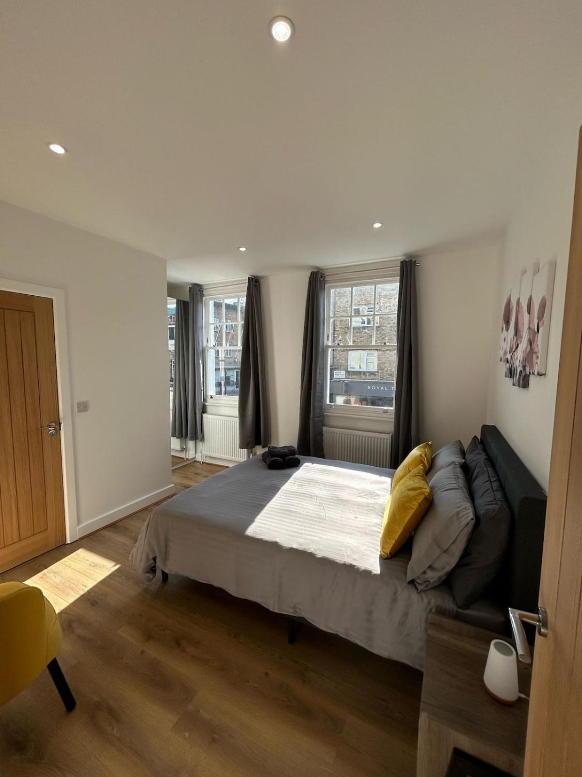 2 Bedroom Flat Pimlico London