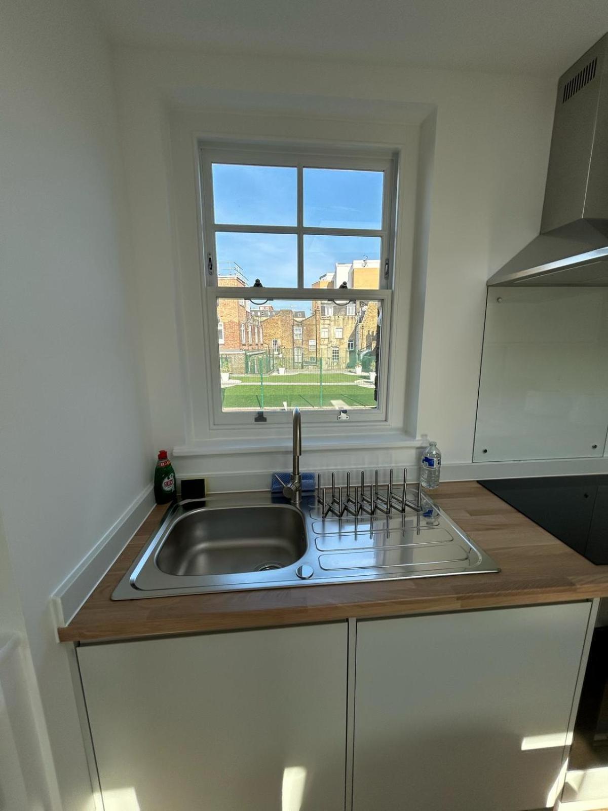 Apartment 2 Bedroom Flat Pimlico *