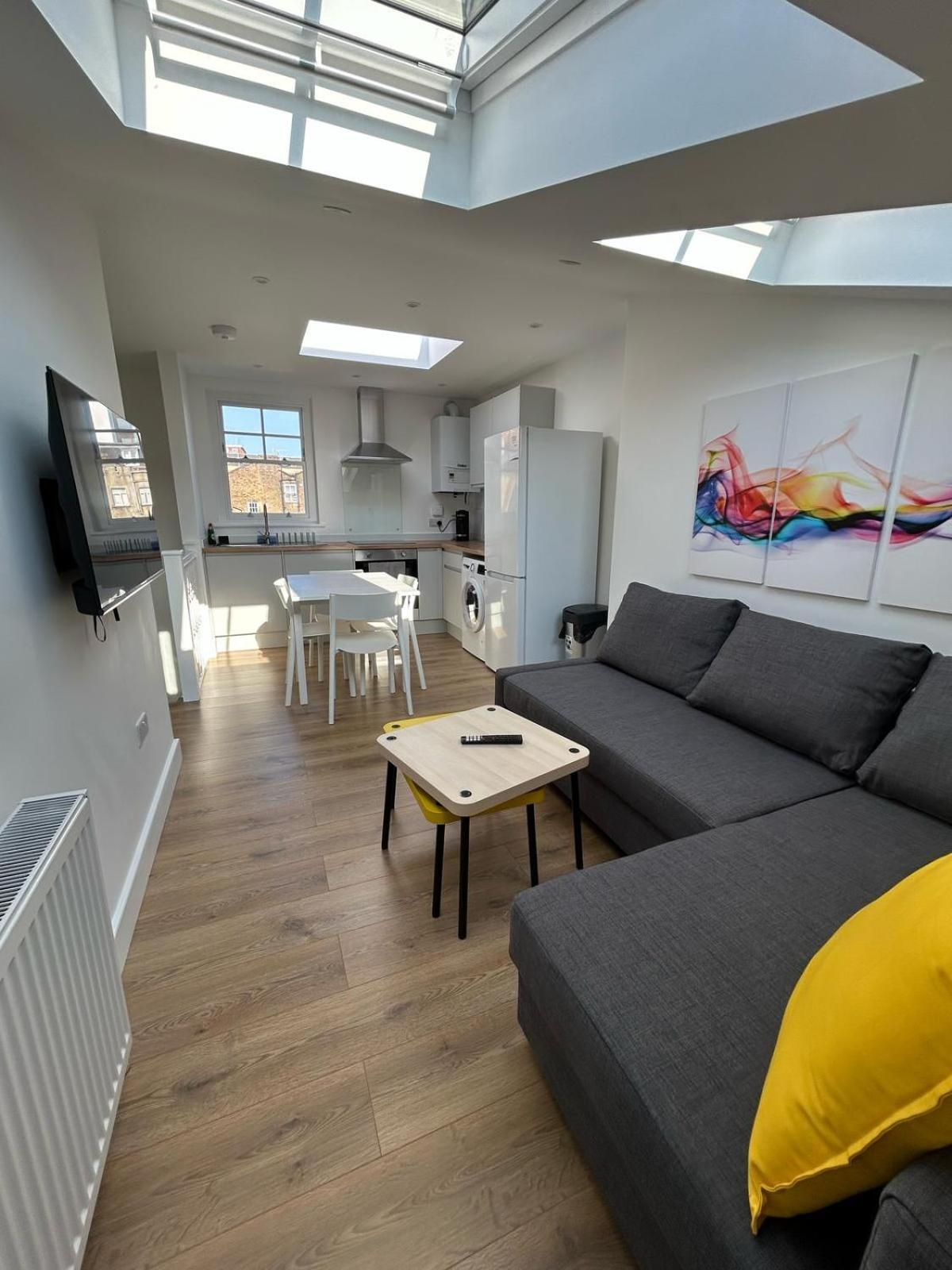 2 Bedroom Flat Pimlico Apartment