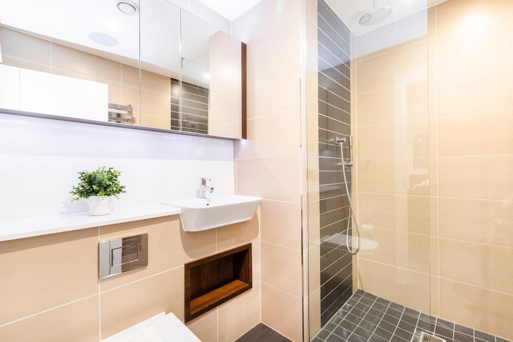 Leilighet Bnbnova - 2br - Tower Bridge & Liverpool Street London