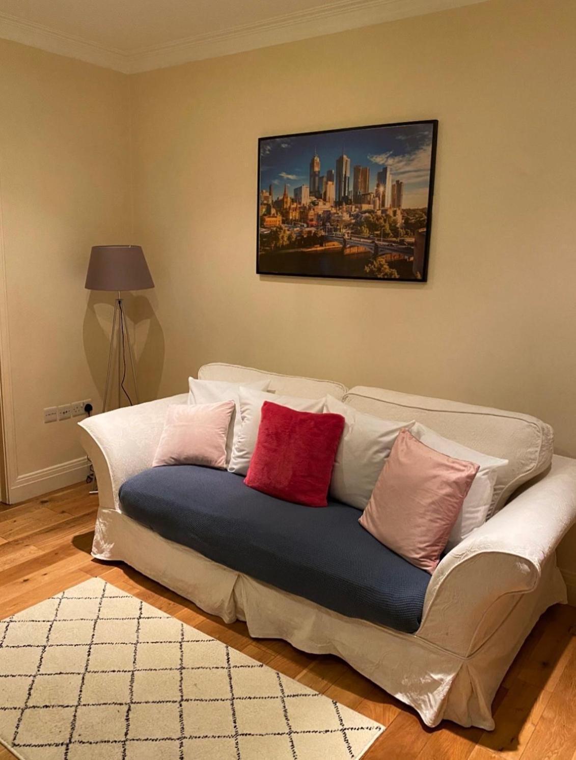 Guest house Brand New Prime Location London