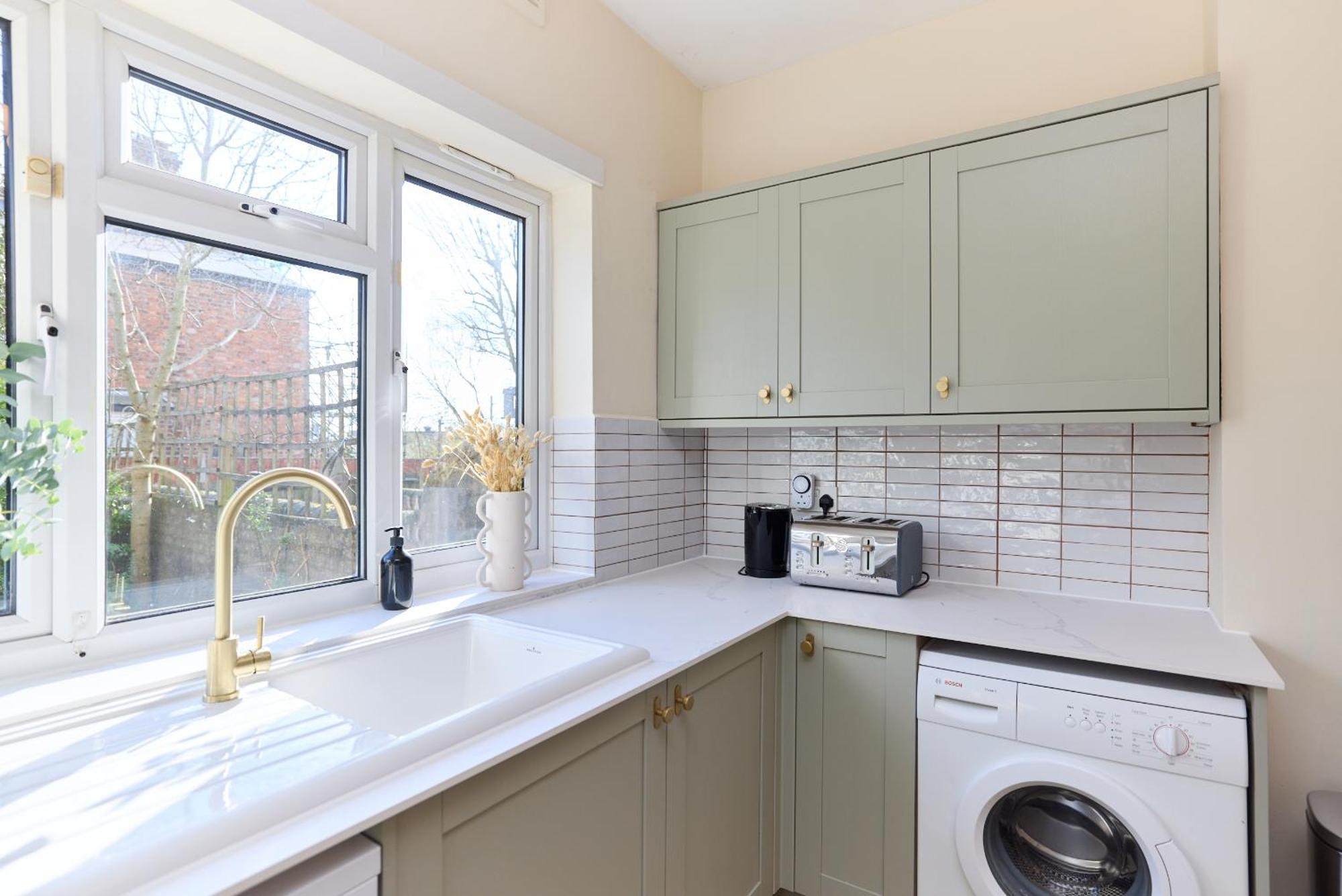 The Harlesden Retreat - Stunning 1bdr With Garden Apartment