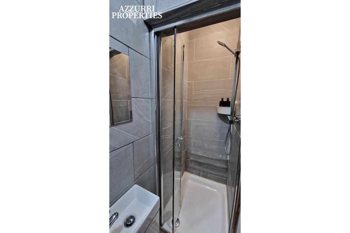 Apartment Monthly Near Canning Town Station