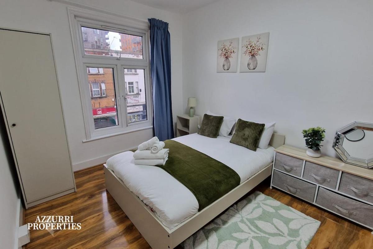 Monthly Near Canning Town Station Apartment