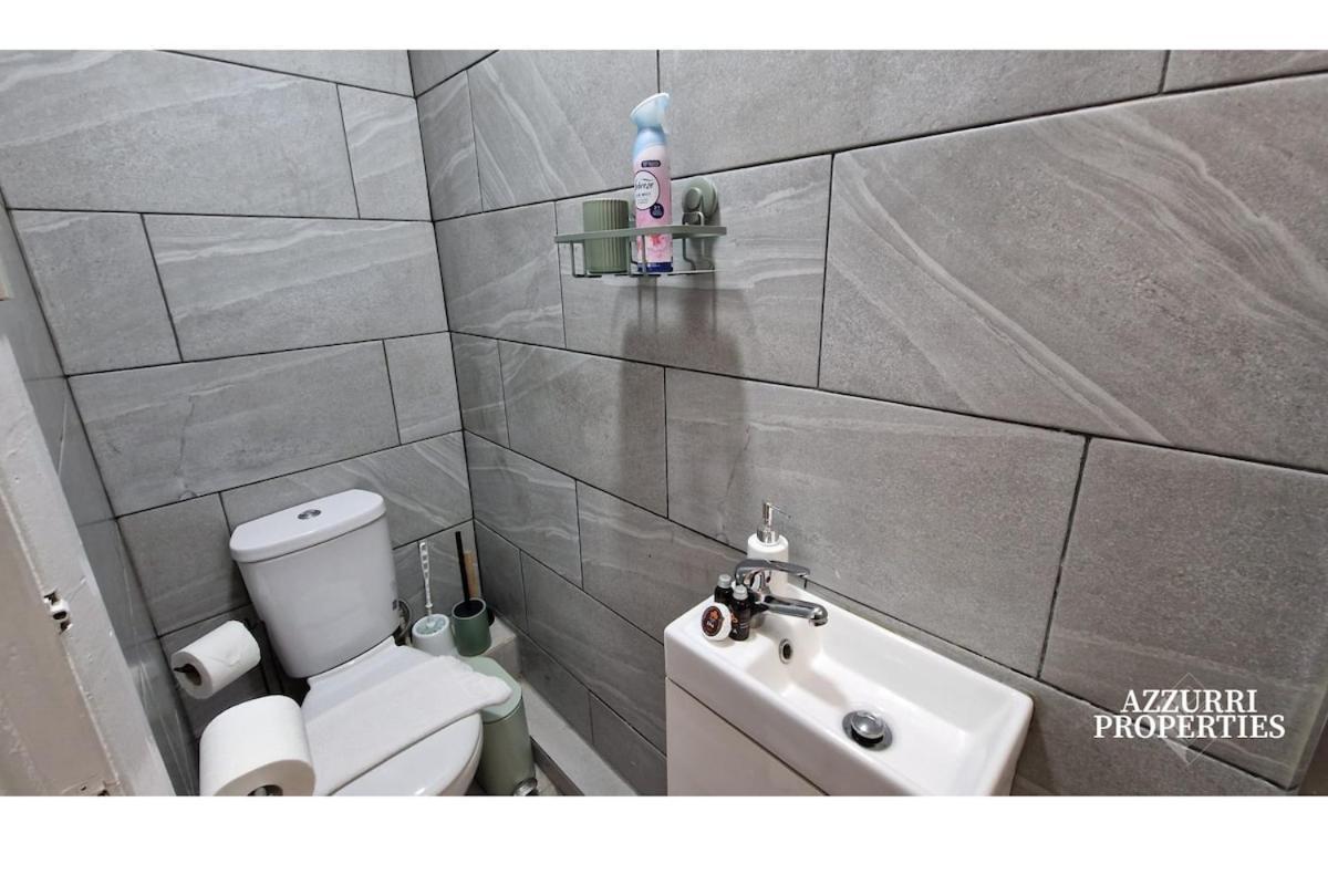 Monthly Near Canning Town Station Apartment