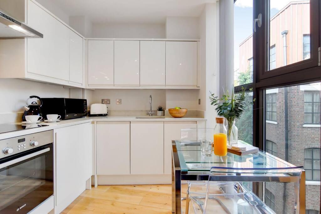 Br5 - Beautiful Flat In Heart Of Borough Leilighet London