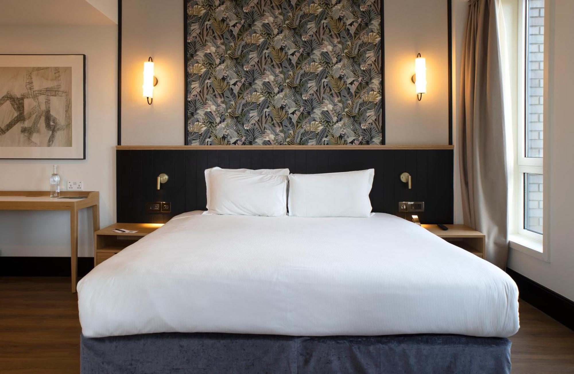H10 Waterloo Hotel