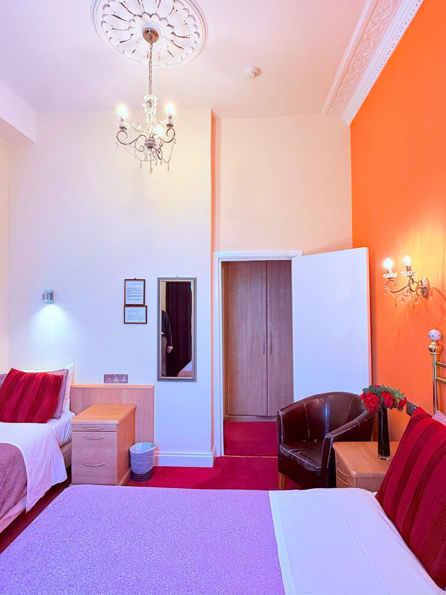 Albro House Hotel