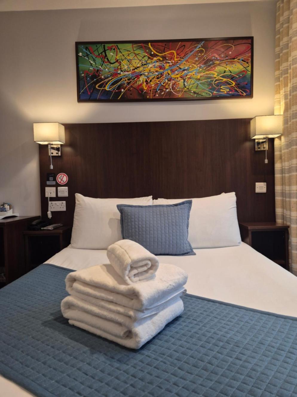 Airport Hotel 3*