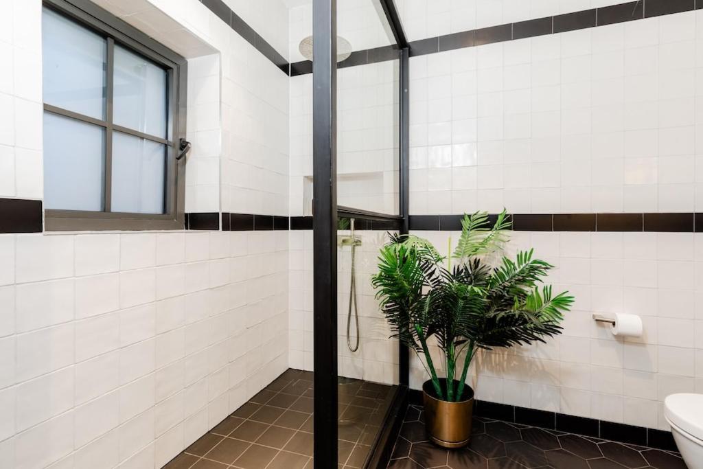 Shh! Oxford St Dream-come-true Fam Design Hot Spot Leilighet *