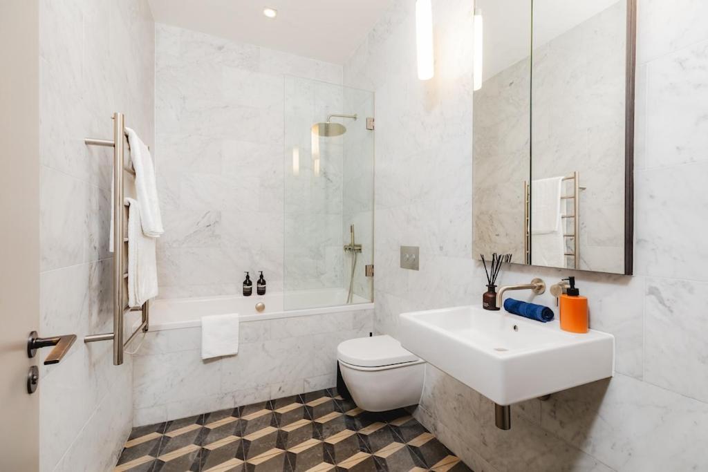 Leilighet Shh! Oxford St Dream-come-true Fam Design Hot Spot *