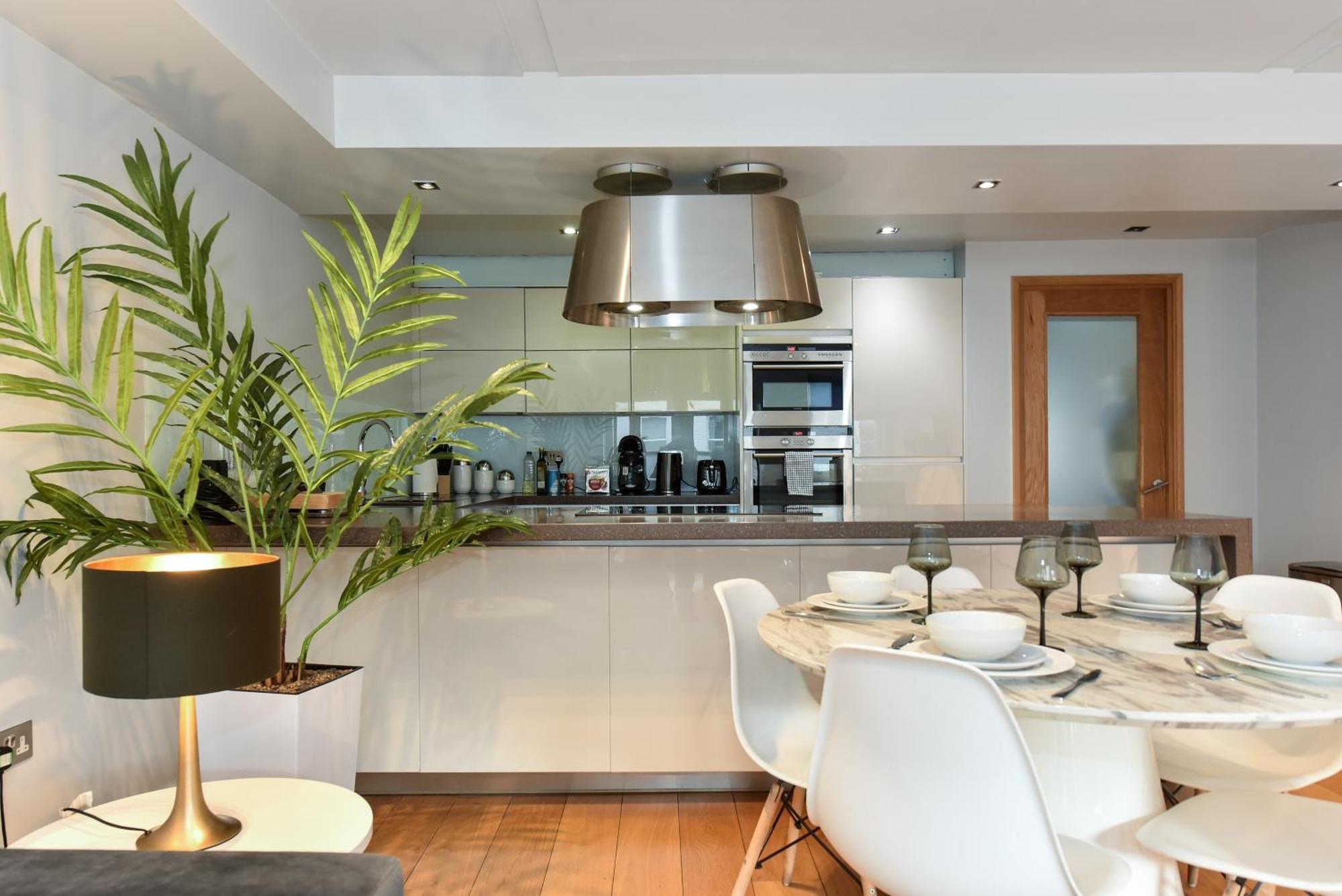 Choice - Mayfair - Bond Street