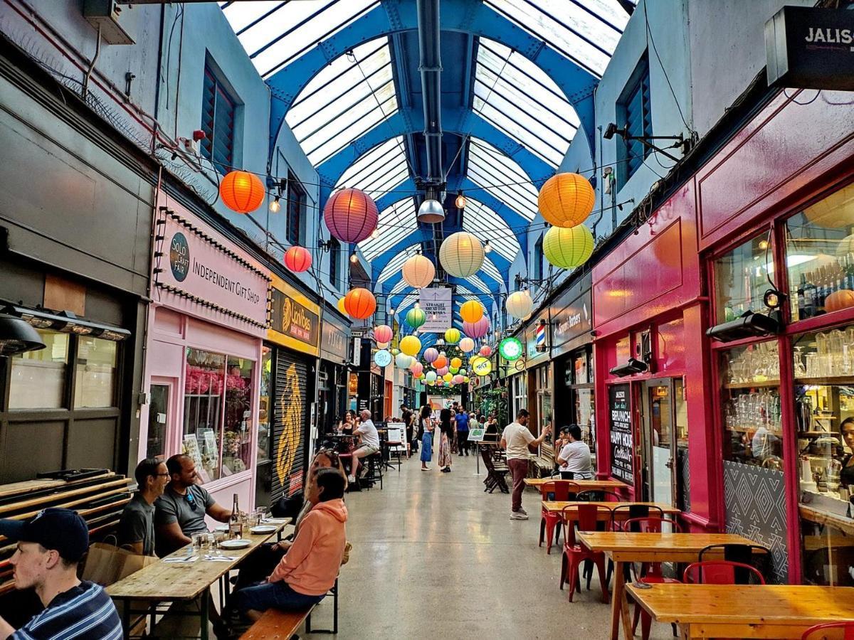 Stylish Brixton 2 Bed- 2 Bath By Pop And Brixton Village