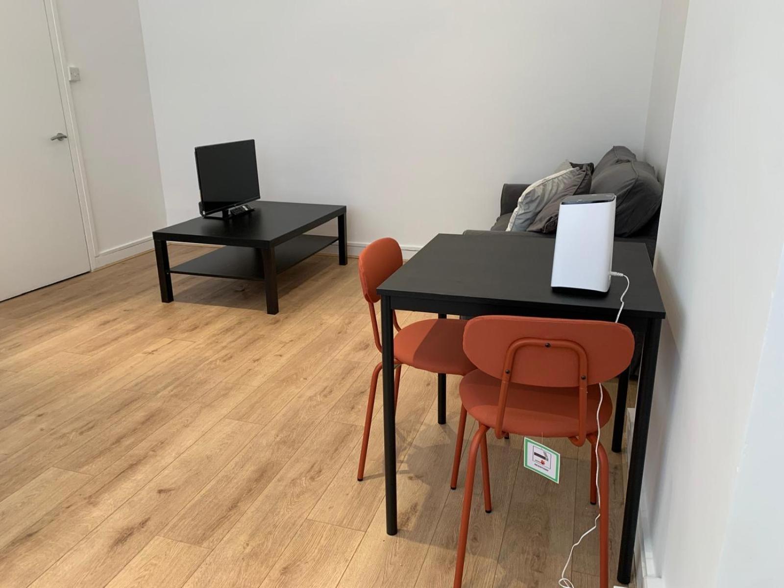 Apartment Mayfair Modern 2 Bed London