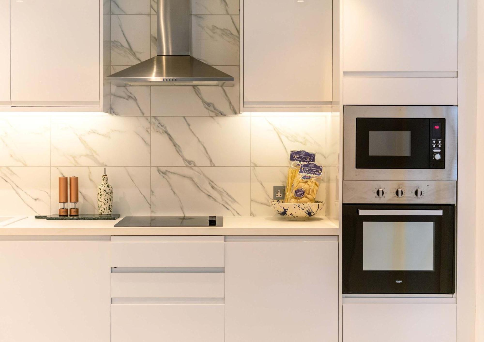Apartment Madestays Premium South Kensington Serviced