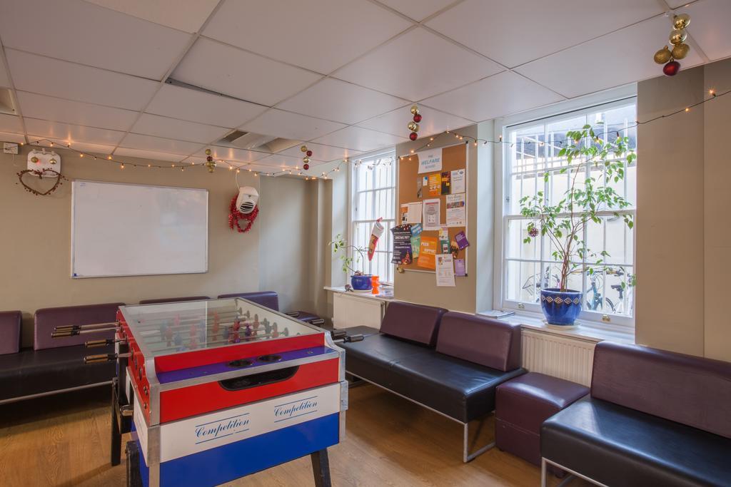 Apartment Lse Passfield Hall