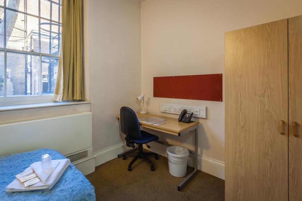 Lse Passfield Hall * London