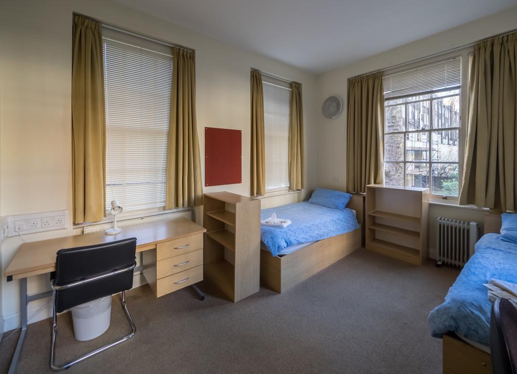 Apartment Lse Passfield Hall London