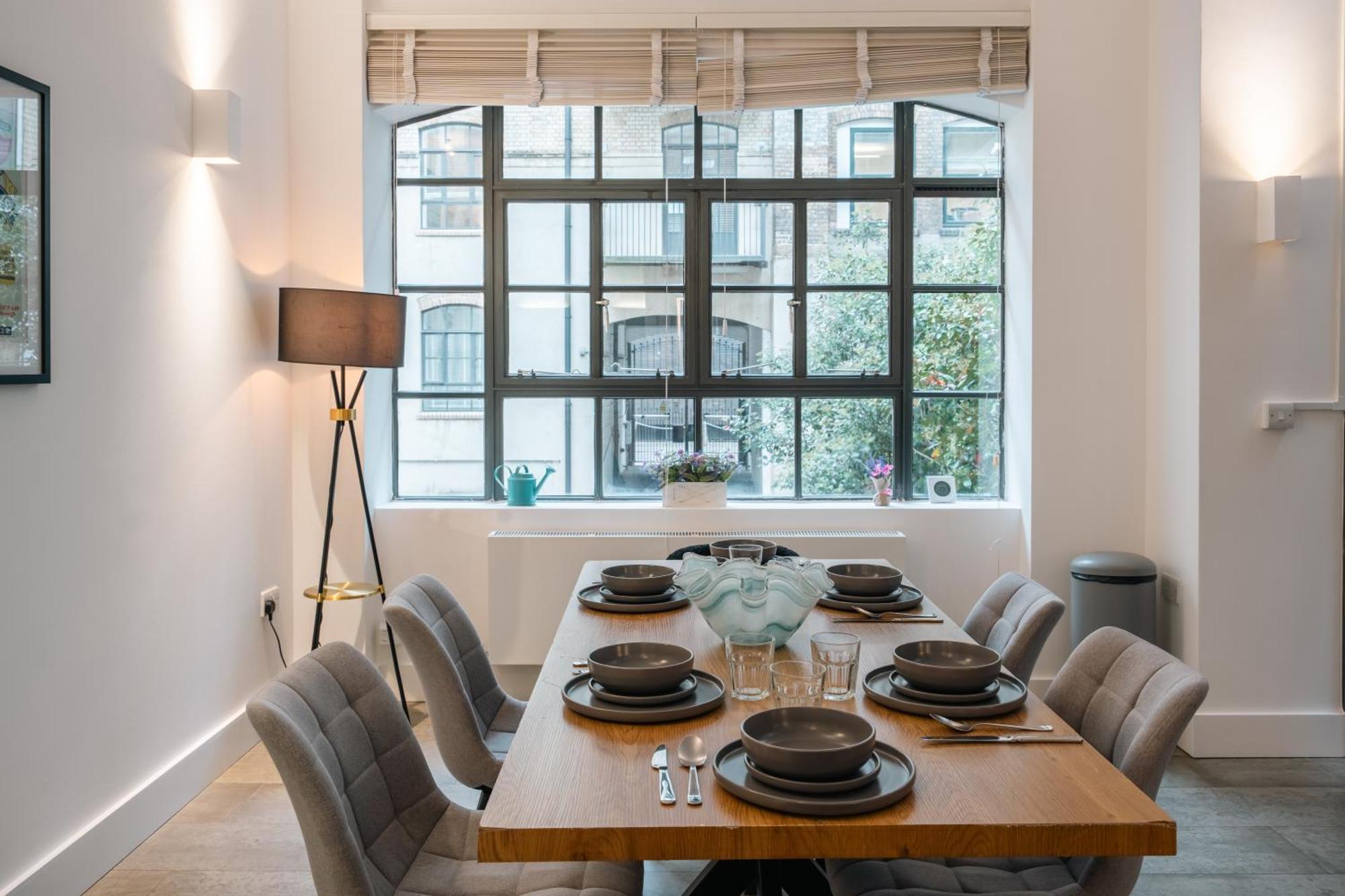 Stylish 3br Duplex In Vibrant Clerkenwell Apartment