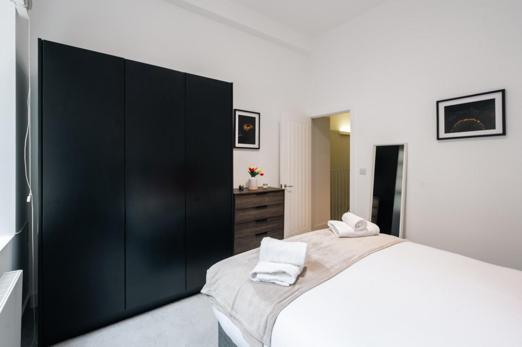 Stylish 3br Duplex In Vibrant Clerkenwell Apartment London