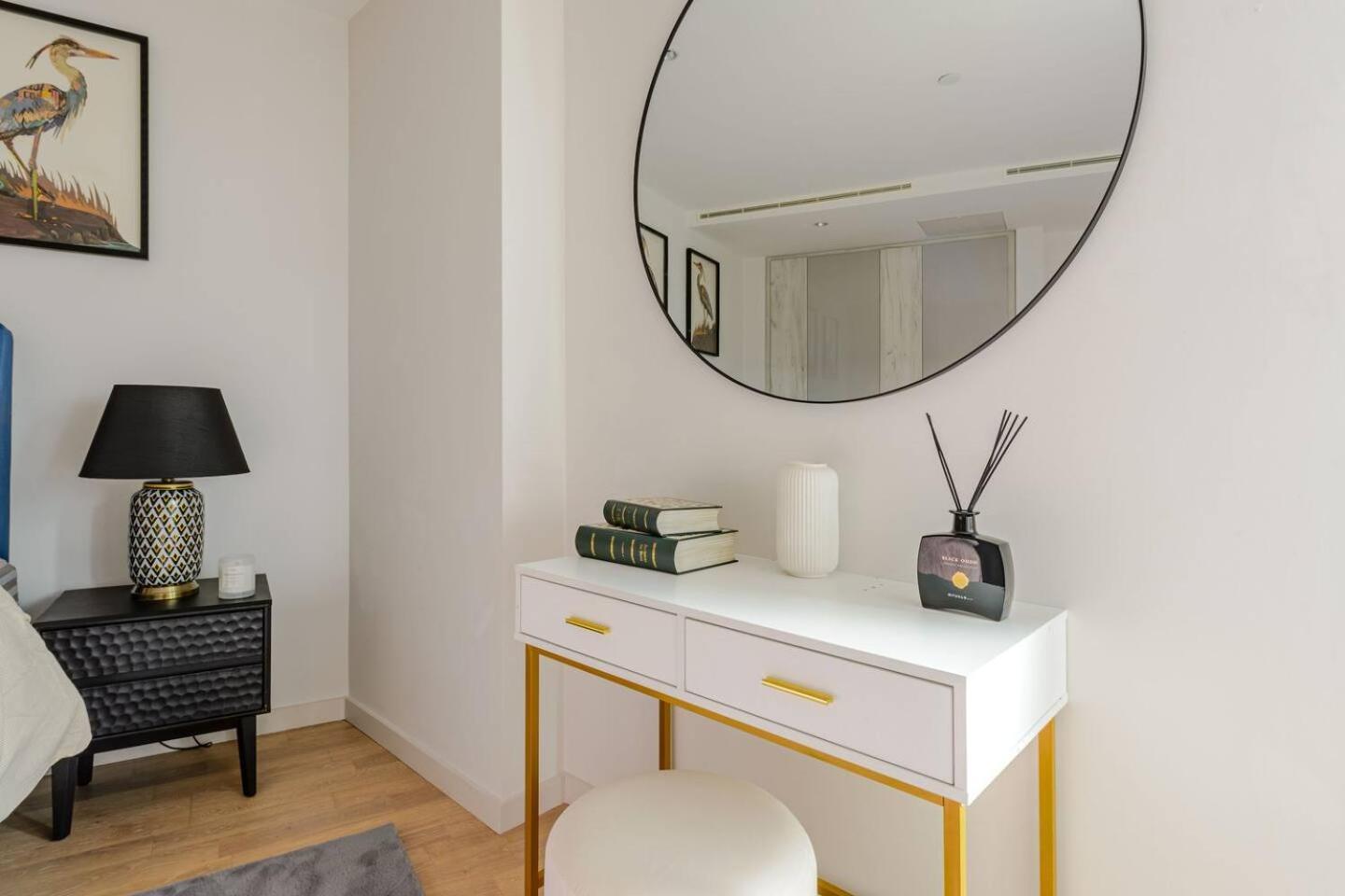 Boutique 2 Bed King's Cross Modern Apartment