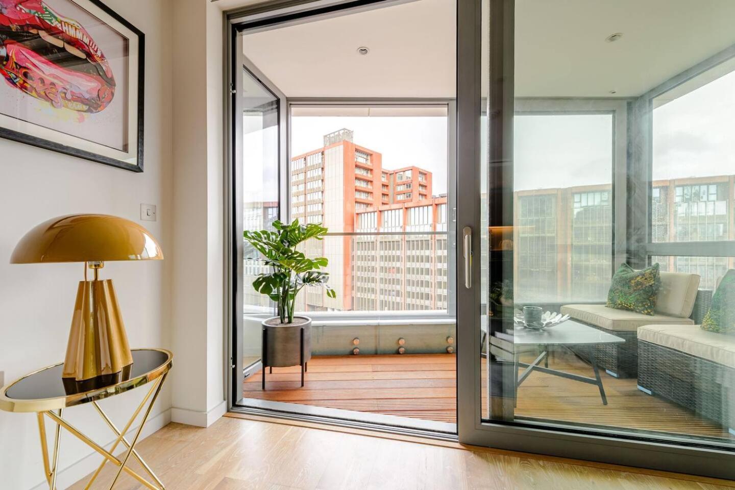 Boutique 2 Bed King's Cross Modern Apartment
