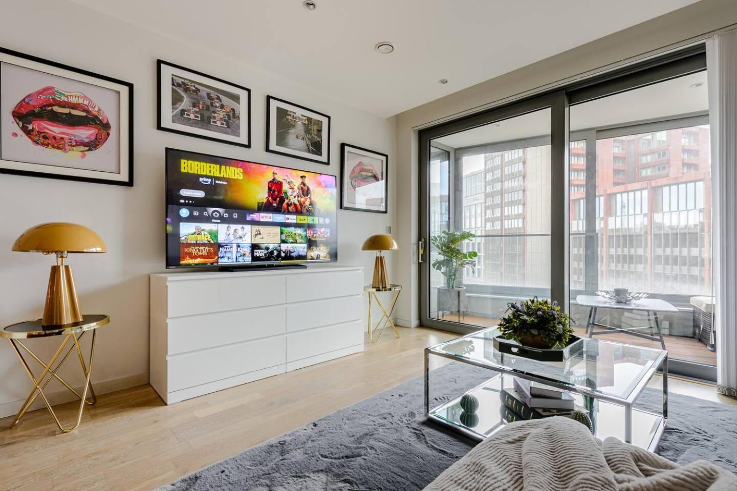Boutique 2 Bed King's Cross Modern Apartment London