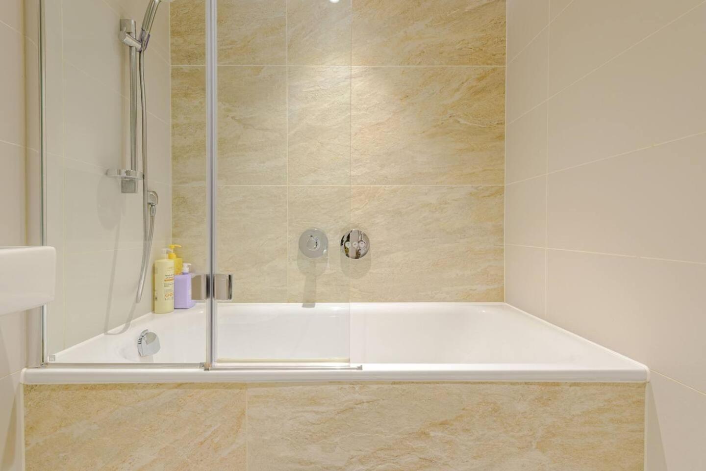 Boutique 2 Bed King's Cross Modern * London