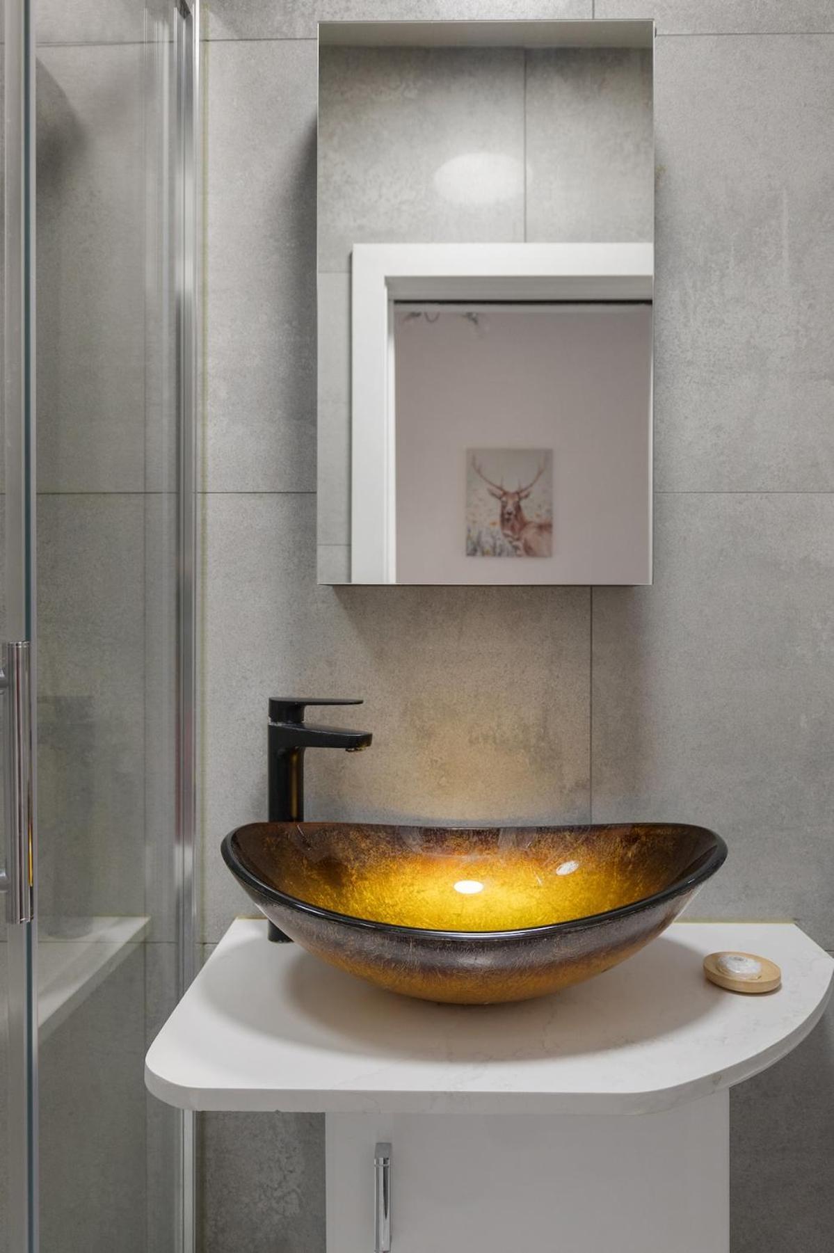 Scott Ellis 1 Apartment London