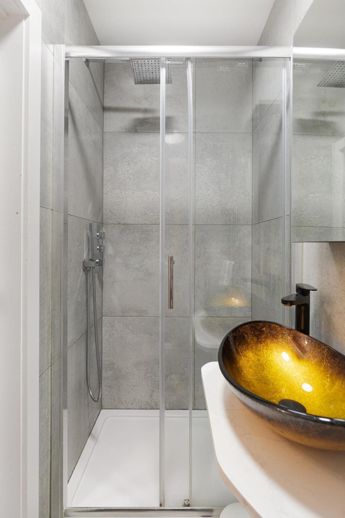 Scott Ellis 1 Apartment London