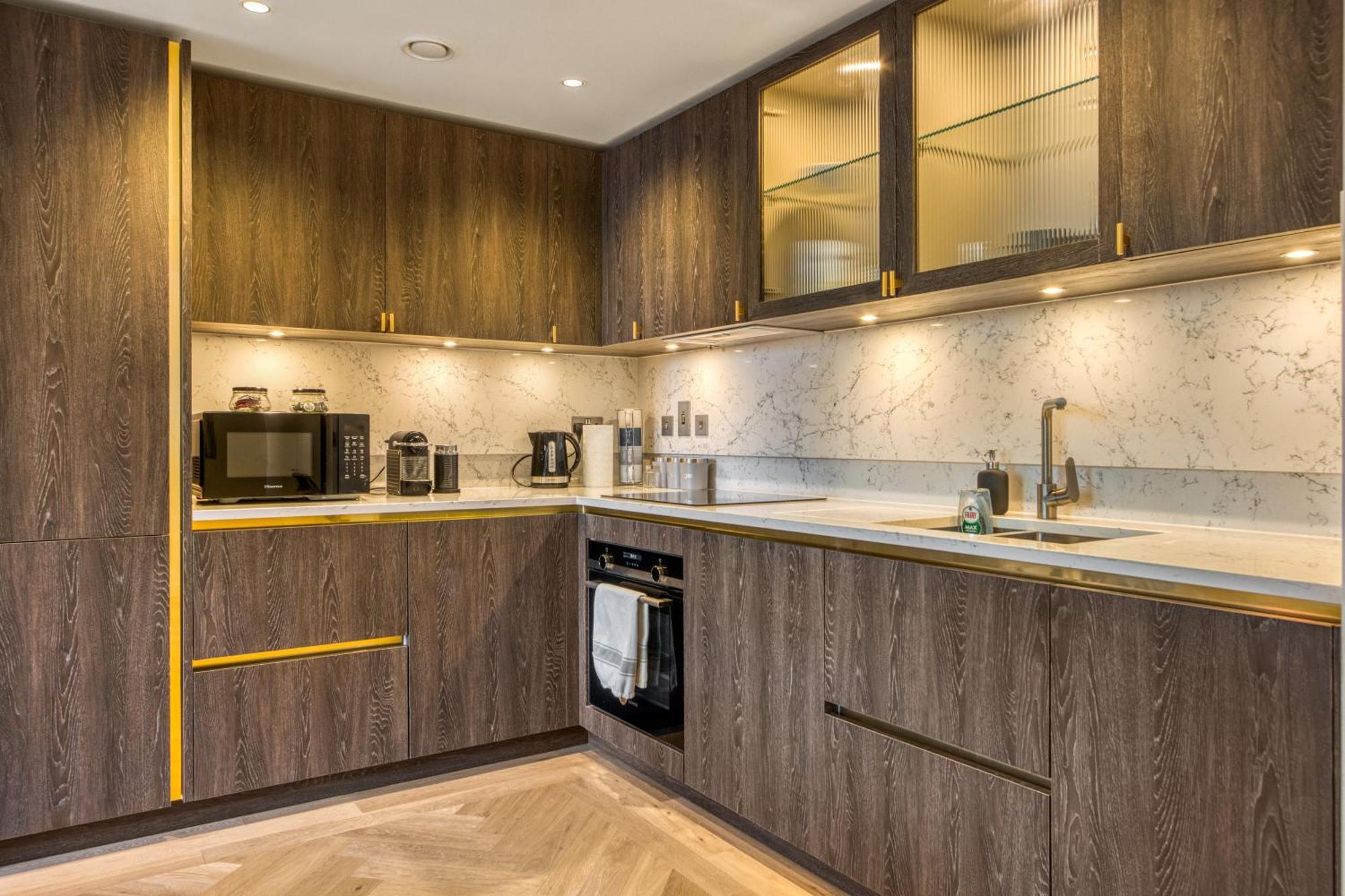 Apartment Hyde Park Beauty 2br 2ba Balcony *