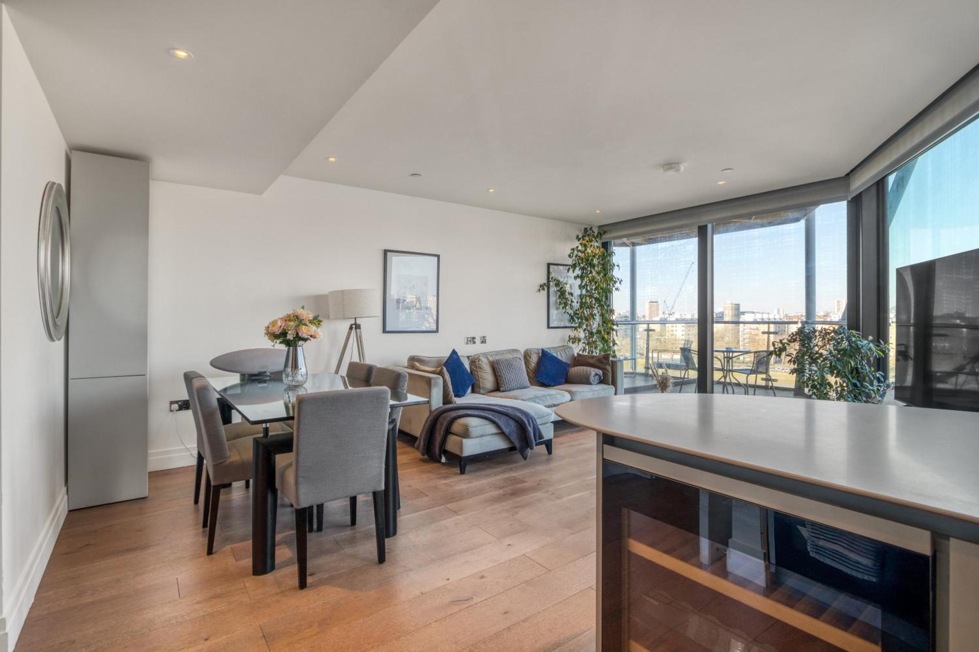 Apartment Battersea Power Station 2br 2ba River View