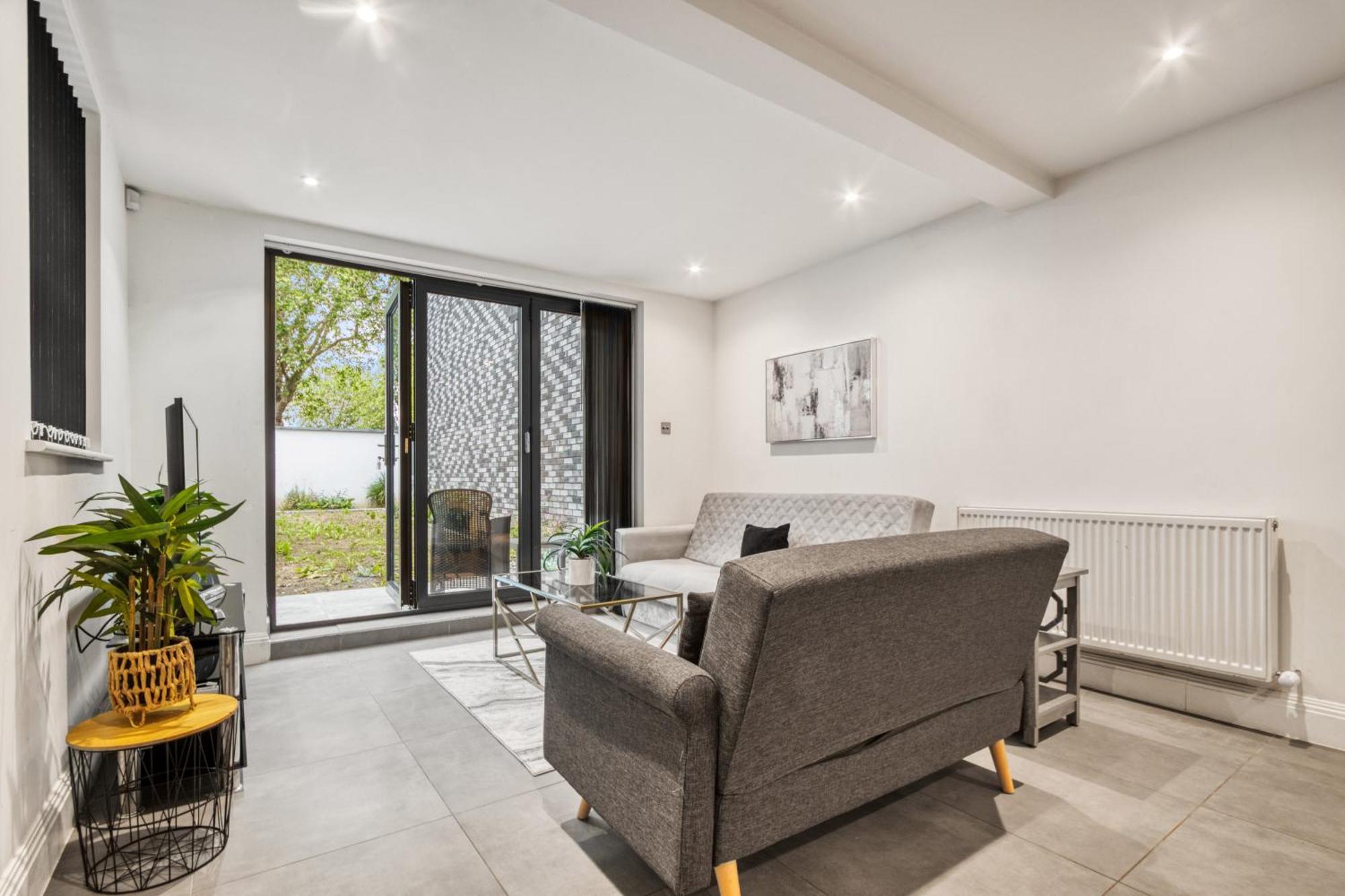 Stylish Beauty Ground Floor 1br 1ba Private Garden London