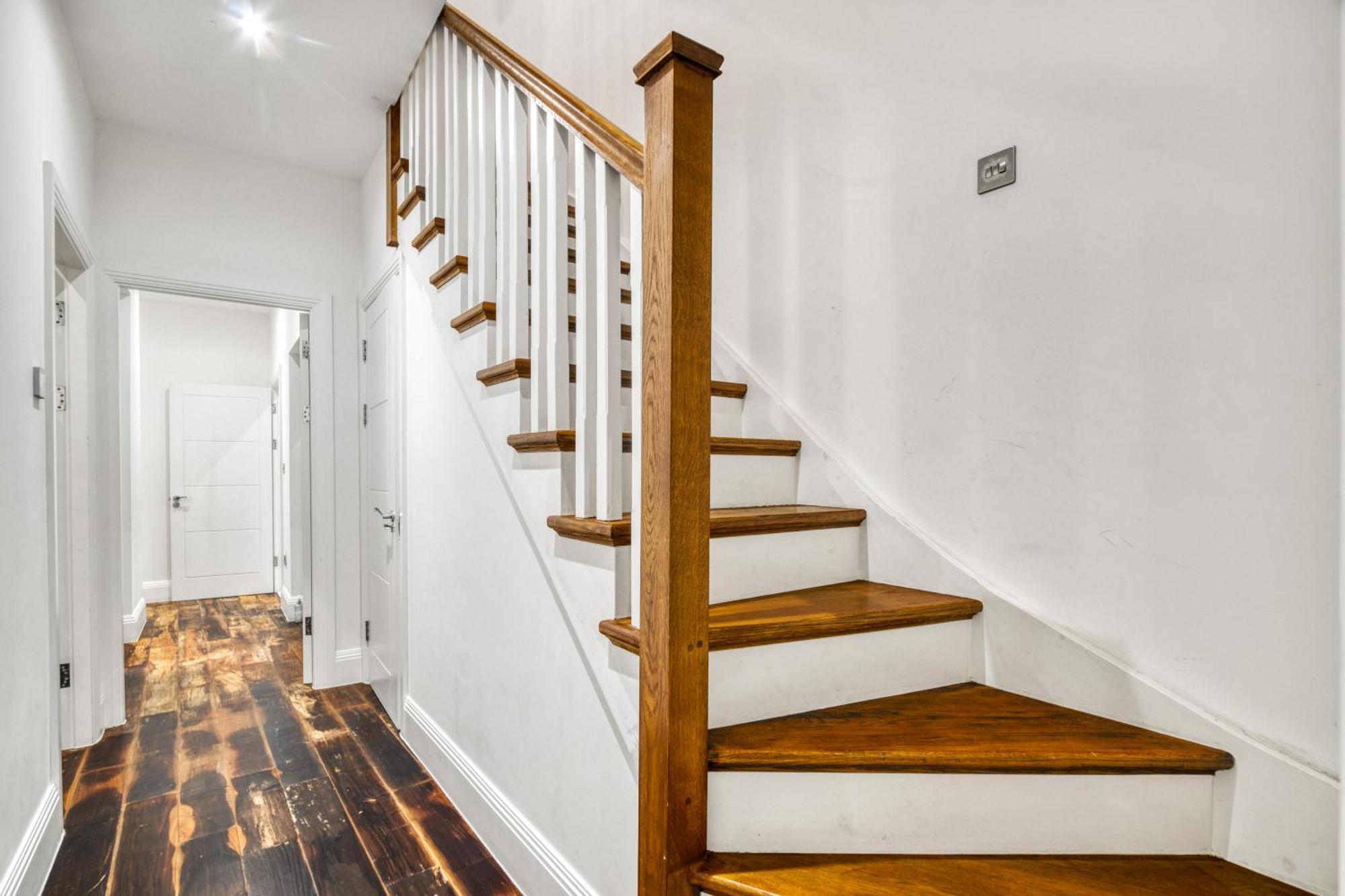 Apartment Elegant & Spacious House 3br 3ba Balcony Patio